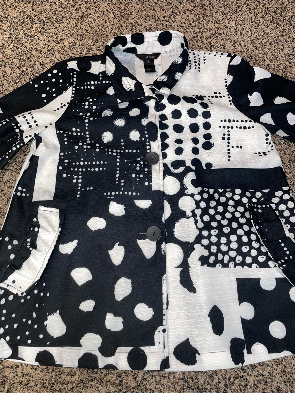 Ali Miles Pleated Black and White Patchwork Blazer Jacket 3/4 Sleeves M NWOT